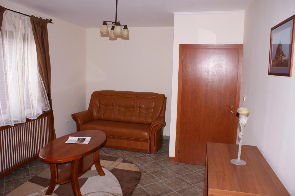 Pensiunea Normandia Timişoara Quarto foto